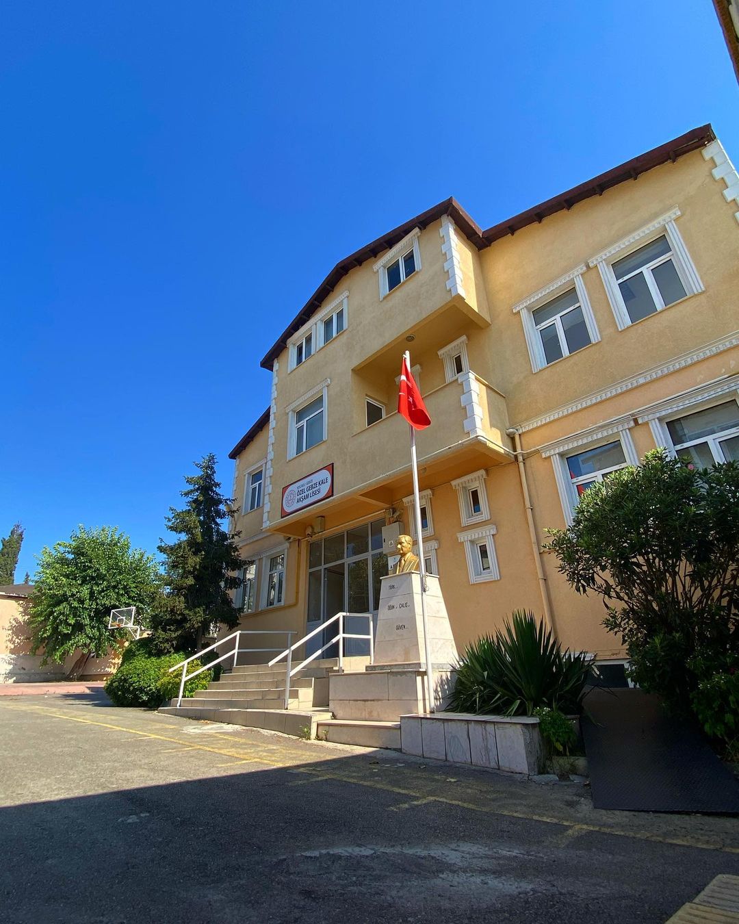 Gebze Kale Akşam Lisesi