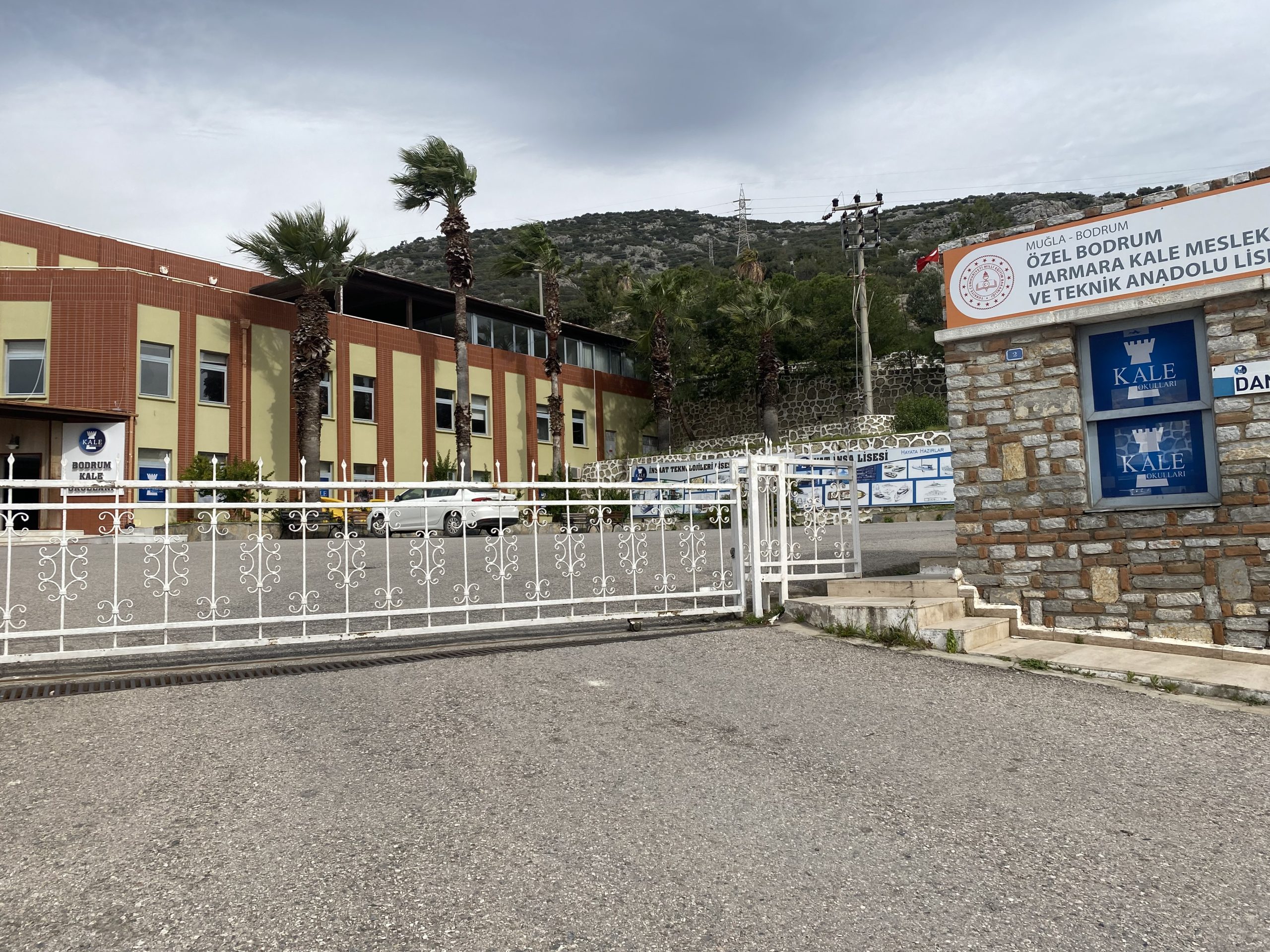 Bodrum Marmara Kale Mesleki ve Teknik Anadolu Lisesi (Gemi Yapımı)