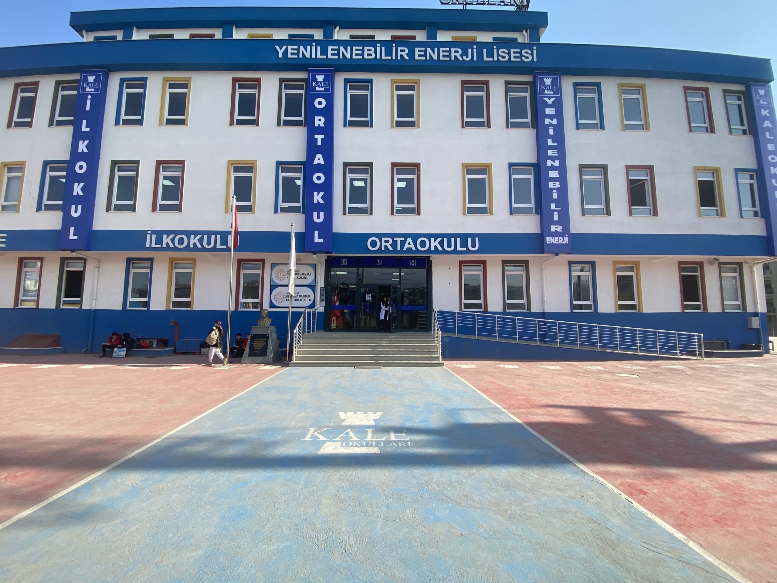 İzmit Marmara Kale Ortaokulu