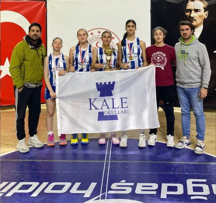 İl Şampiyonları Kale Okullarından